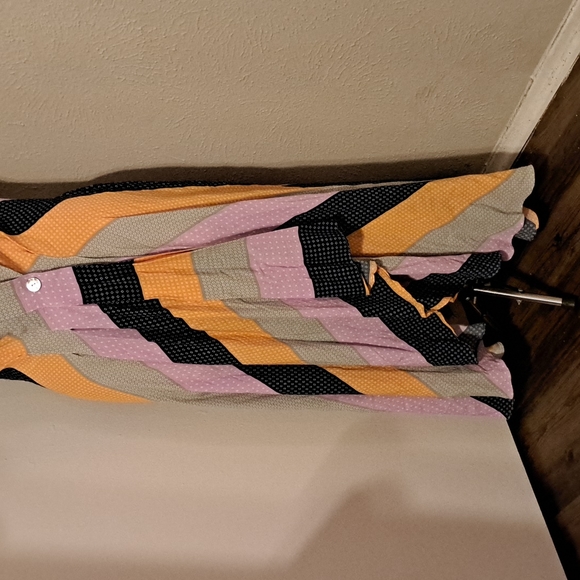 💜Nicole Miller Collection Pastel Stripe Dress💜 - Picture 5 of 9